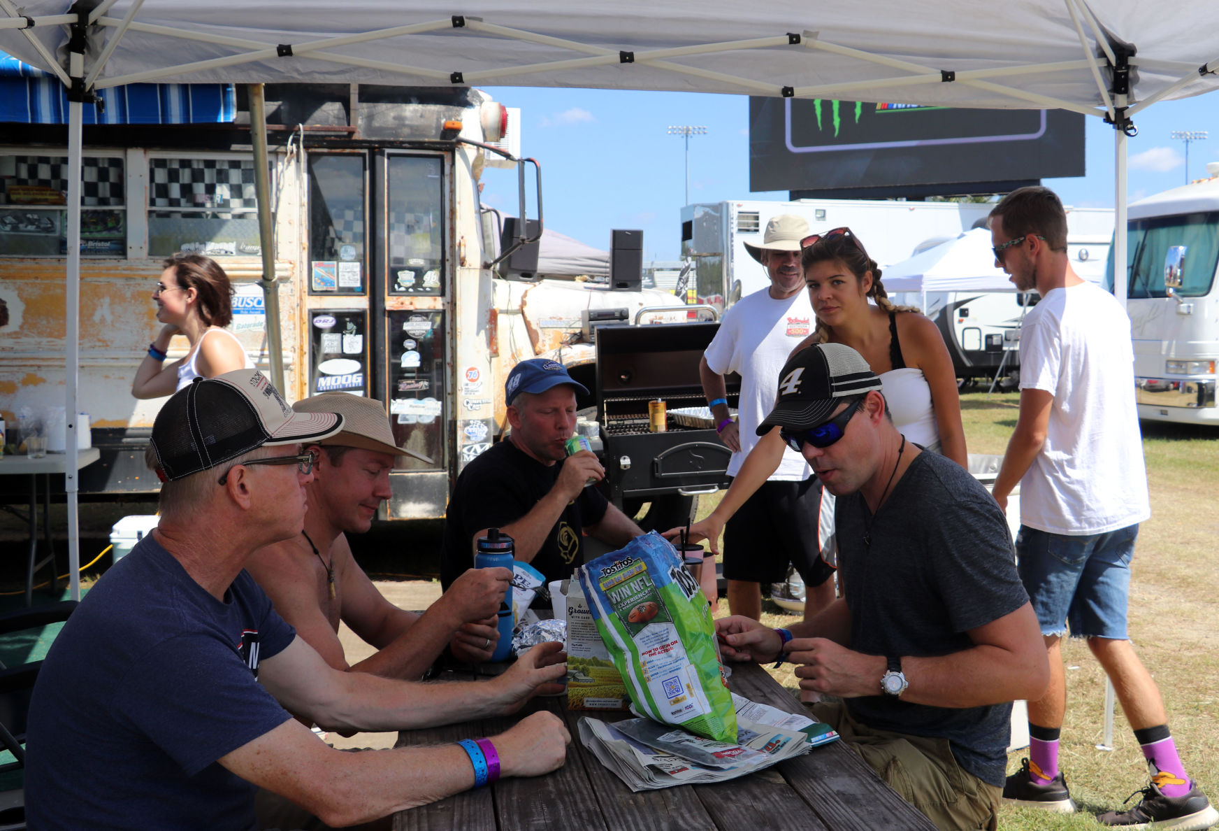 Dton Saturday Pre-Race.JPG